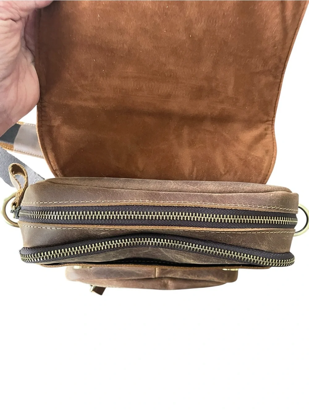 HUMERPAUL MEN’S VINTAGE LEATHER MESSENGER BAG Crazy Horse Leather Crossbody